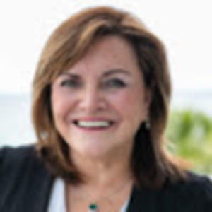 Meet your Posher, Virginia